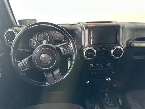 Certified 2018 Jeep Wrangler Unlimited Sahara w/ Connectivity Group image 15