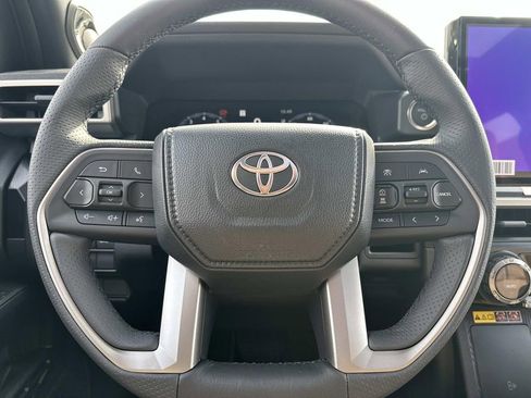 New 2026 Toyota 4Runner Limited AWD/4WD image 20