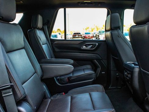 Used 2023 Chevrolet Tahoe High Country AWD/4WD image 41