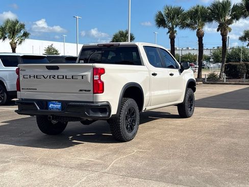 New 2026 Chevrolet Silverado 1500 ZR2 w/ LPO, Dark Essentials Package AWD/4WD image 11