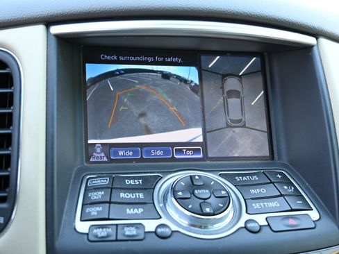 Used 2015 INFINITI QX50 Journey w/ Premium Package RWD image 32