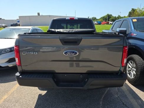 Used 2017 Ford F150 XL w/ Equipment Group 101A Mid RWD image 4