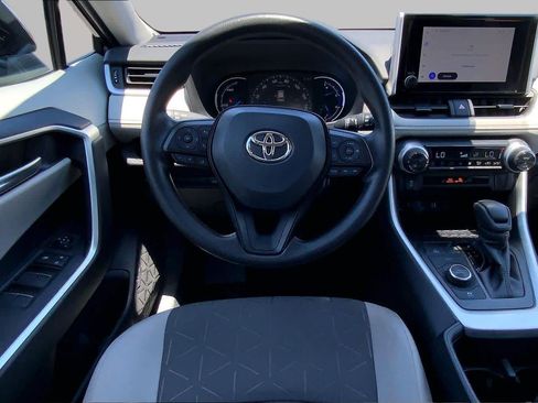 Used 2025 Toyota RAV4 XLE w/ Convenience Package AWD/4WD image 6