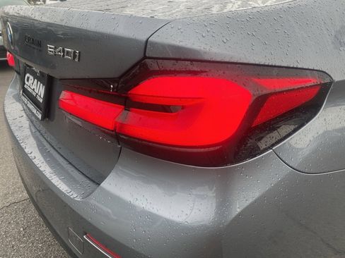 Used 2022 BMW 540i xDrive w/ Convenience Package image 6