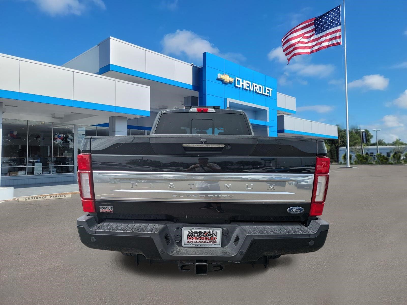Used 2021 Ford F350 Platinum AWD/4WD image 4