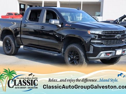 Used 2020 Chevrolet Silverado 1500 LT Trail Boss image 1