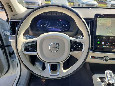 New 2026 Volvo XC90 B6 Ultra w/ Protection Package Premier image 17