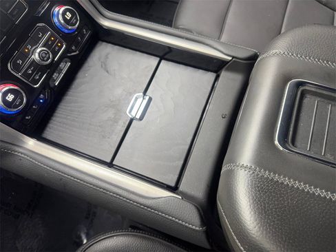 Used 2024 GMC Yukon Denali image 74