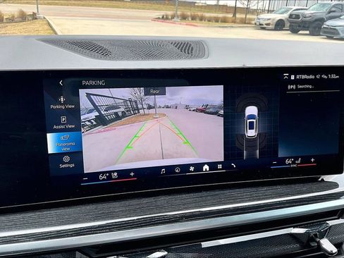 Used 2025 BMW X5 xDrive50e w/ M Sport Package image 26