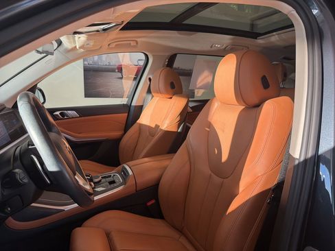 Certified 2022 BMW X7 xDrive40i w/ Premium Package image 56