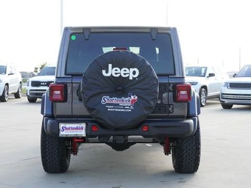 New 2026 Jeep Wrangler Unlimited Rubicon AWD/4WD image 8