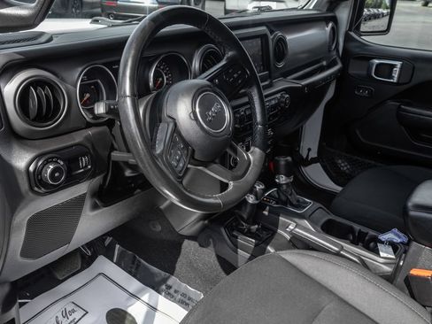 Used 2023 Jeep Wrangler Unlimited Sport AWD/4WD image 15
