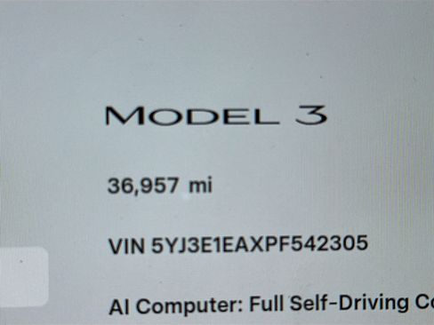 Used 2023 Tesla Model 3 Standard Range RWD image 18