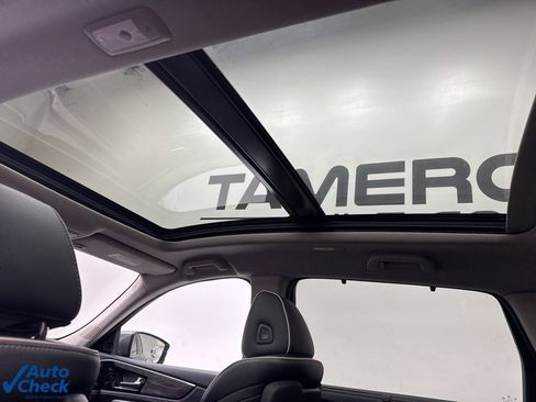 Used 2023 Acura MDX SH-AWD w/ Advance Package image 17