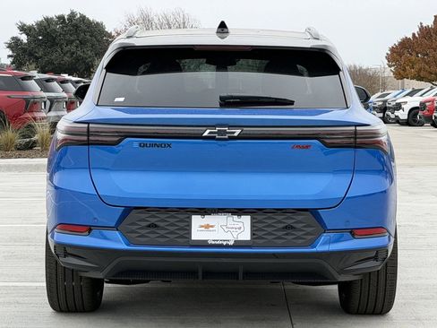 New 2026 Chevrolet Equinox EV RS FWD image 5