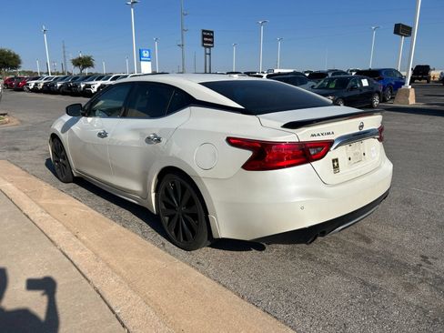 Used 2017 Nissan Maxima SR w/ Midnight Edition FWD image 7