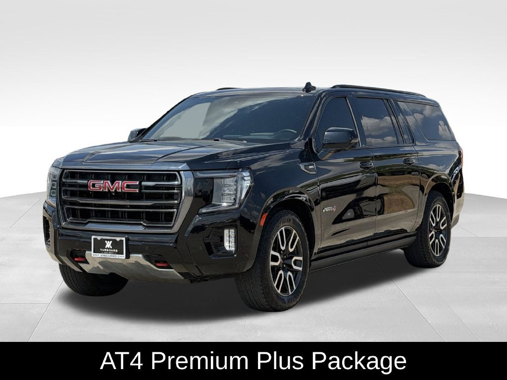 Used 2023 GMC Yukon XL AT4 w/ AT4 Premium Plus Package AWD/4WD image 5