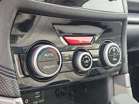 Used 2021 Subaru Forester Premium image 16