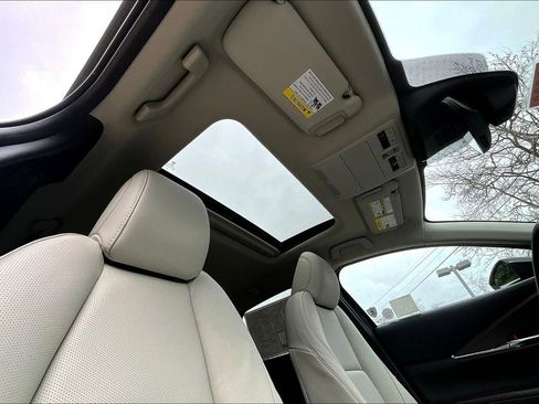 Used 2025 MAZDA CX-30 2.5 Turbo w/ Premium Plus Pkg image 26