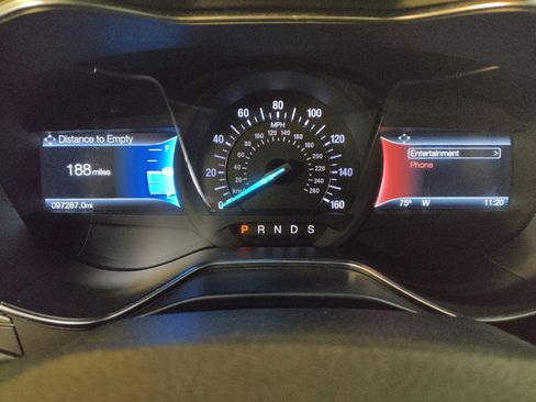 Used 2018 Ford Fusion SE w/ Fusion SE Technology Package AWD/4WD image 23