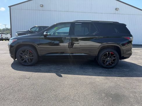 Used 2020 Chevrolet Traverse Premier w/ Redline Edition AWD/4WD image 8