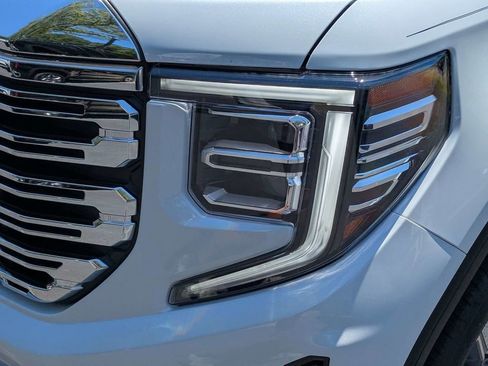 New 2026 GMC Sierra 1500 Denali w/ Denali Reserve Package AWD/4WD image 10