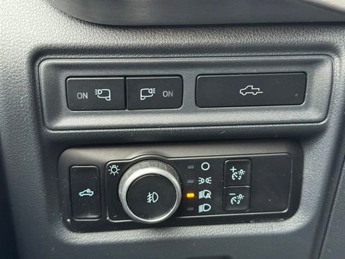 Used 2023 Ford F150 Lariat w/ Equipment Group 502A High AWD/4WD image 30
