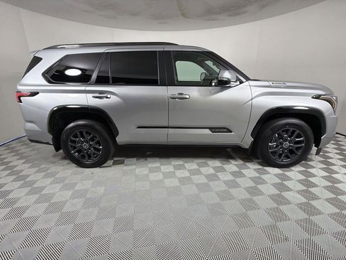 Used 2024 Toyota Sequoia Platinum image 6