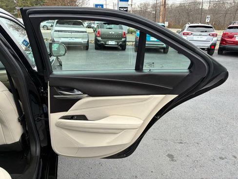 Used 2022 Cadillac CT4 Luxury w/ Sun And Sound Package image 44