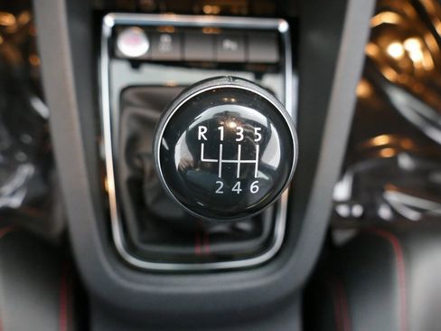 Used 2017 Volkswagen Jetta GLI image 20