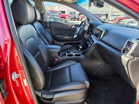 Used 2022 Kia Sportage EX image 26
