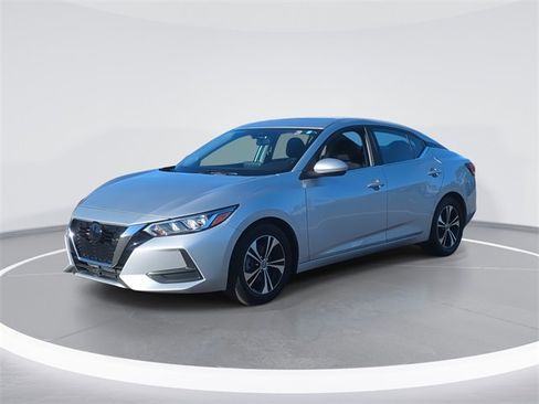 Used 2022 Nissan Sentra SV image 1