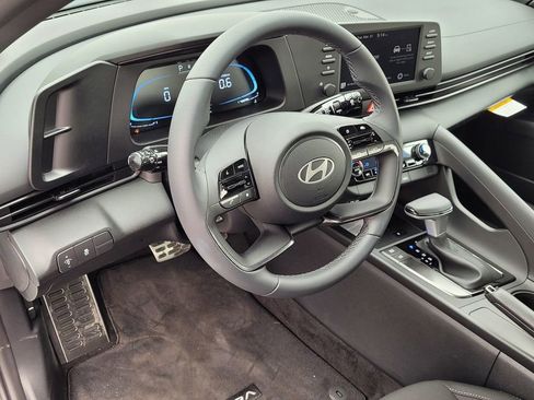 New 2026 Hyundai Elantra Sport image 7