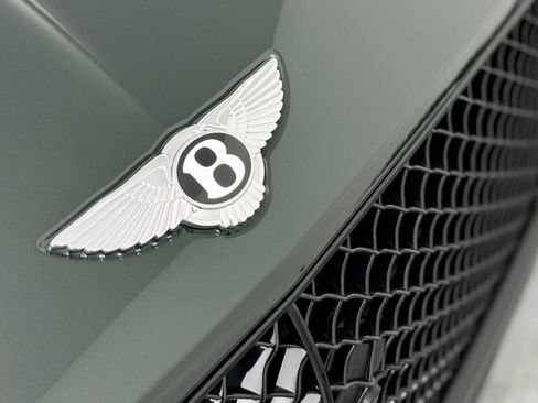 Used 2024 Bentley Continental GT V8 AWD/4WD image 46