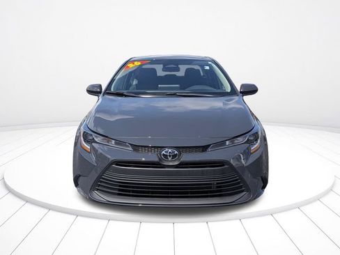 Used 2026 Toyota Corolla LE FWD image 8