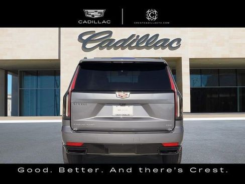 Used 2021 Cadillac Escalade Sport Platinum AWD/4WD image 6
