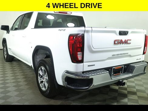Used 2023 GMC Sierra 1500 SLE AWD/4WD image 4