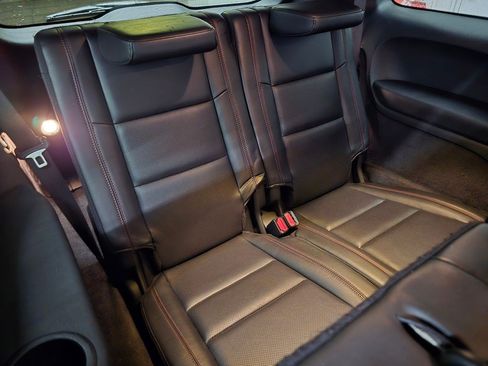Used 2024 Dodge Durango GT RWD image 35