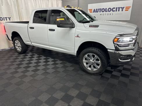 Used 2023 RAM 2500 Big Horn w/ Level 2 Equipment Group AWD/4WD image 2