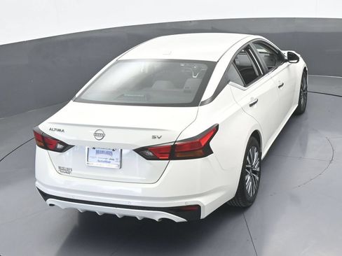 Used 2023 Nissan Altima 2.5 SV FWD image 52