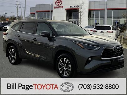 Used 2024 Toyota Highlander XLE