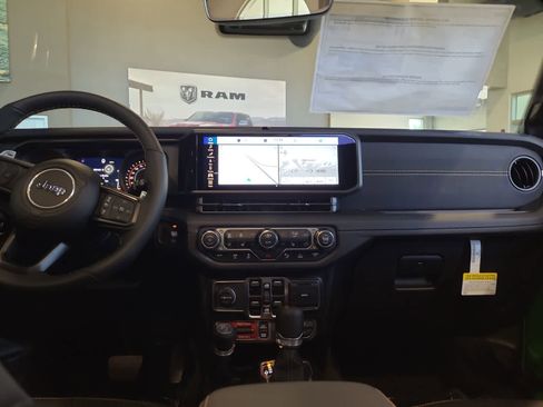 New 2025 Jeep Wrangler Unlimited Rubicon 392 image 18