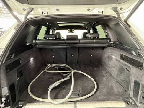 Certified 2024 BMW X5 xDrive50e w/ Premium Package image 18