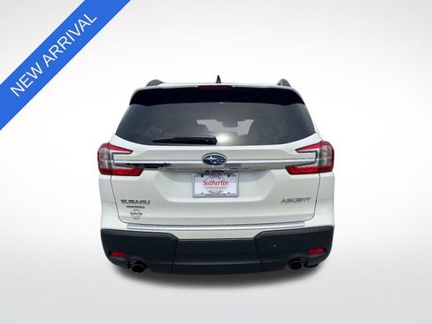 Certified 2025 Subaru Ascent Premium w/ Popular Package #1 AWD/4WD image 4