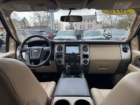 Used 2016 Ford Expedition EL XLT w/ Equipment Group 202A image 25