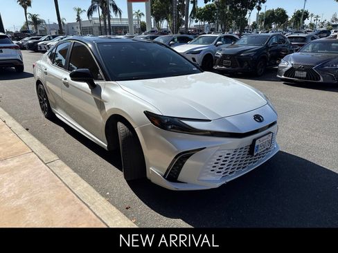 Used 2025 Toyota Camry XSE w/ Premium Package AWD/4WD image 2