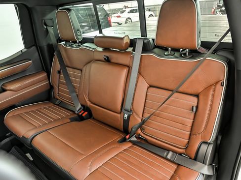 Certified 2025 GMC Sierra 1500 Denali Ultimate AWD/4WD image 16