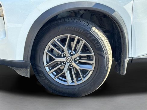 Certified 2021 Nissan Rogue S image 43