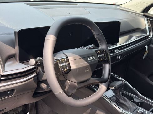 New 2026 Kia Sorento S FWD image 20