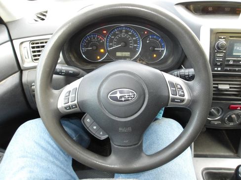 Used 2013 Subaru Forester 2.5X AWD/4WD image 13